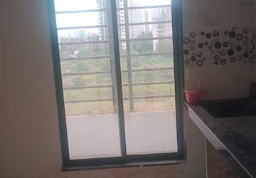 Room in 1 BHK Apartment at Jondhale Park CHS, Kalyan West – for Rent