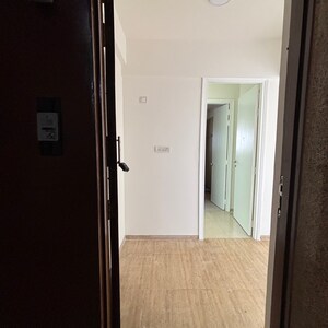 Room in 3 BHK Apartment at Mahindra Lifespaces Splendour, Gkw Colony – for Sale