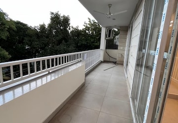 3 BHK Builder Floor For Rent in Super Mart 1, Sector 27