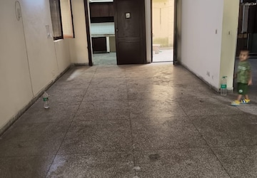 2 BHK Apartment For Rent in Arun Vihar Sector 37, Sector 37