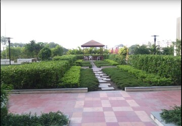 2 BHK Apartment – Garden View at Kolte Patil Beryl, Kharadi - for Rent