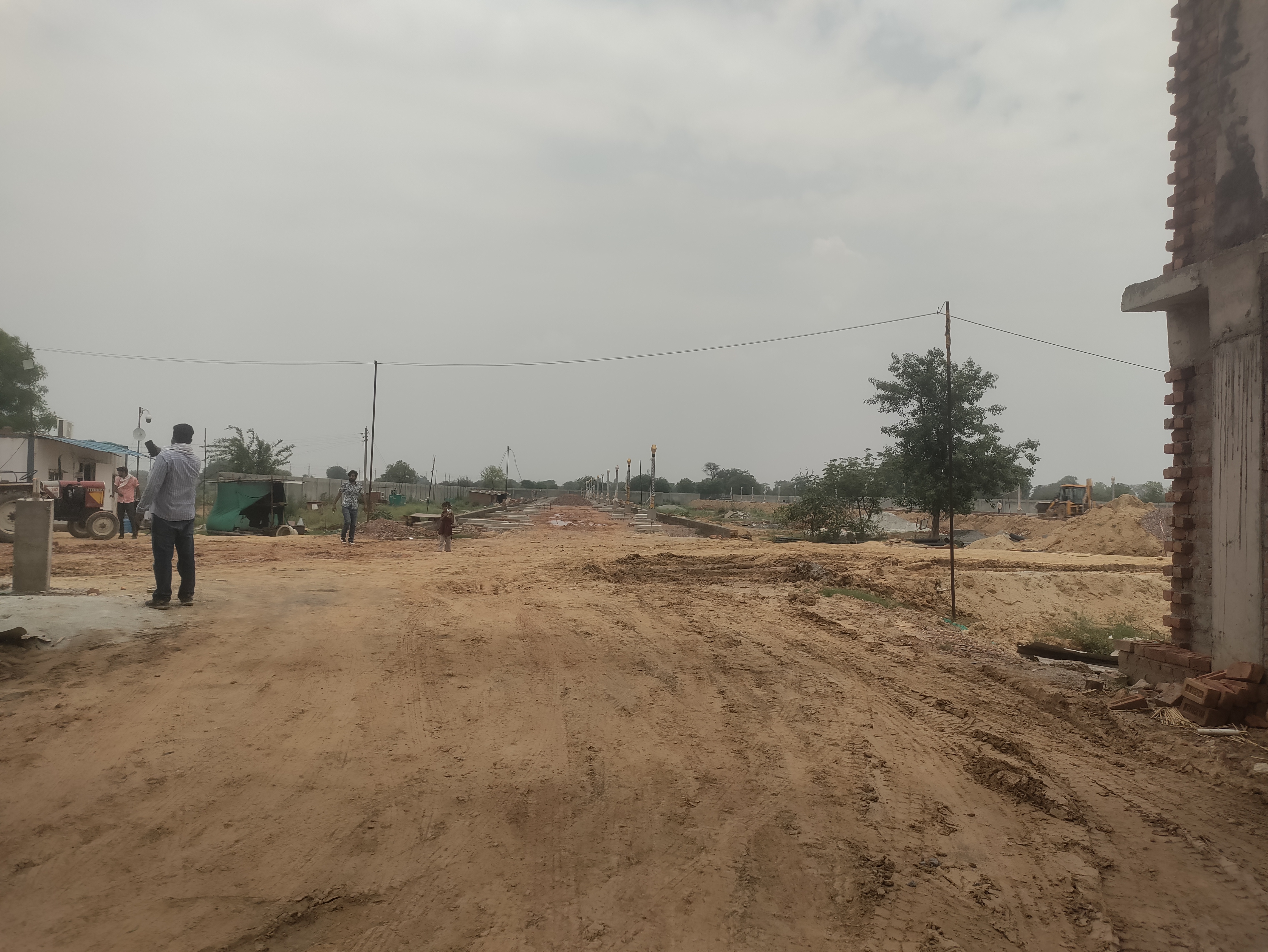 Plot For Sale in Trang Lrg Palwal Hathin S