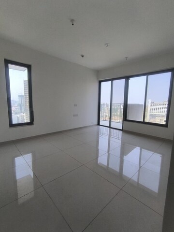 Room in 4 BHK Apartment at Amar Eternity, Baner – for Sale