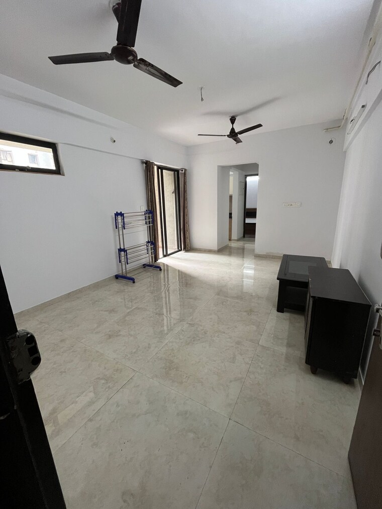 Living Room, lodha-palava-city 1 Bedroom 450 Sq.Ft. Apartment In Dombivli East Thane 9348532
