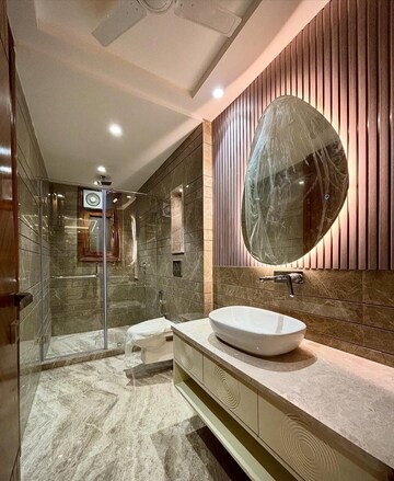 Bathroom in 4 BHK Builder Floor at BP Homes, Sector 85 – for Sale