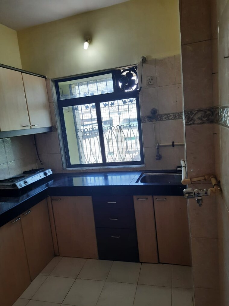 Kitchen, dhiraj-building 2 Bedroom 800 Sq.Ft. Apartment In Andheri East Mumbai 9348544