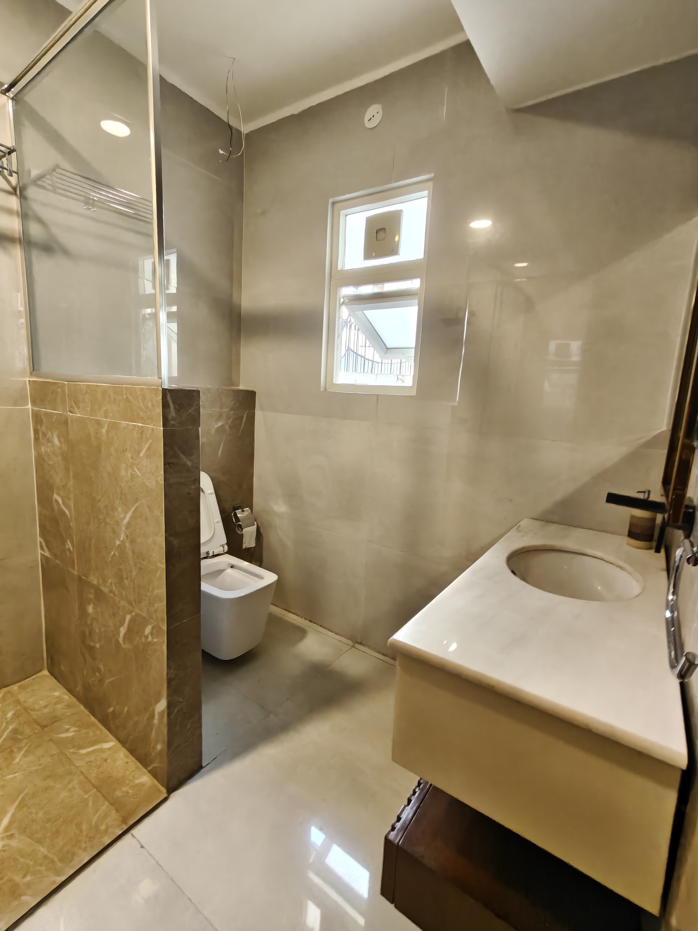 Office Space For Rent in Ansal Sushant Lok I