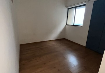 Room in 2.5 BHK Apartment at Lodha Palava Downtown Dombivli East, Dombivli East – for Rent