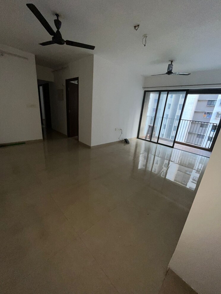 Room, lodha-palava-downtown-dombivli-east 2.5 Bedroom 889 Sq.Ft. Apartment In Dombivli East Thane 9348551