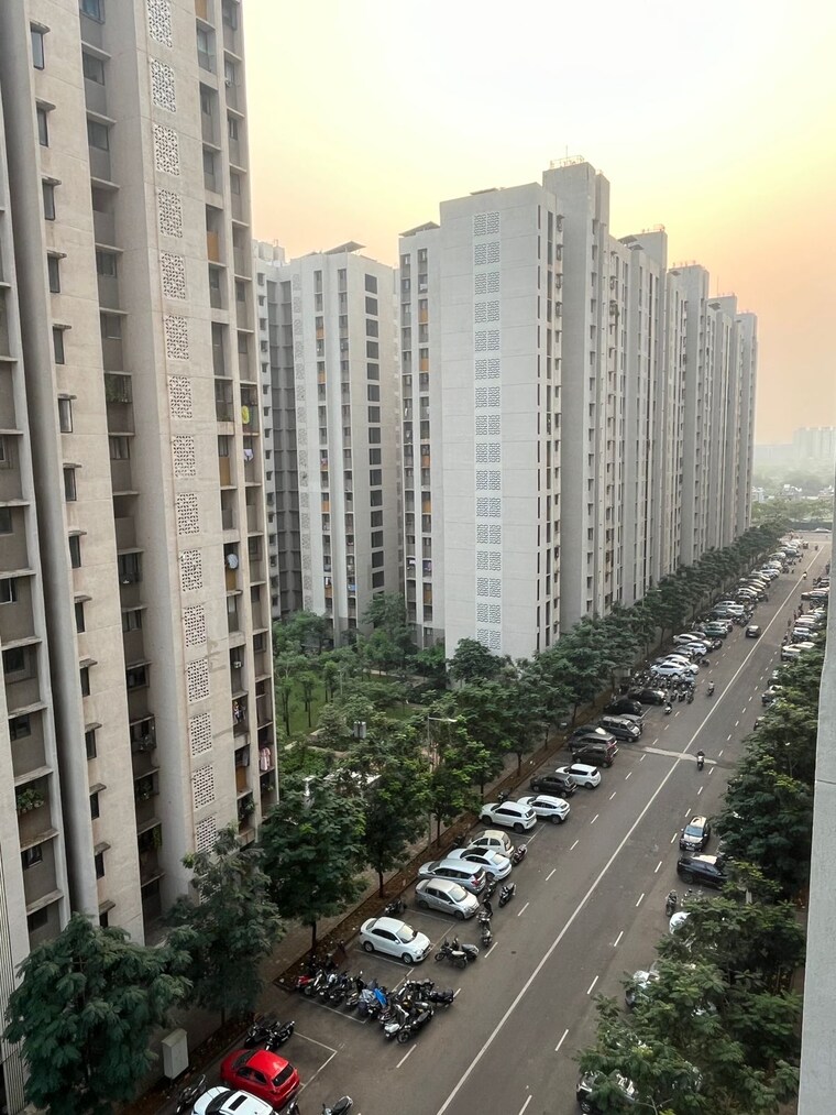 Exterior View, lodha-palava-urbano-d-and-e 2.5 Bedroom 889 Sq.Ft. Apartment In Dombivli East Thane 9348556