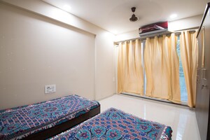 Bedroom in  Pg at Santacruz East – for Rent