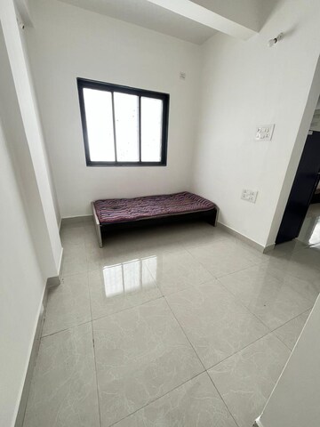 Room in 2 BHK Apartment at Alankapuri CHS, Kothrud – for Rent