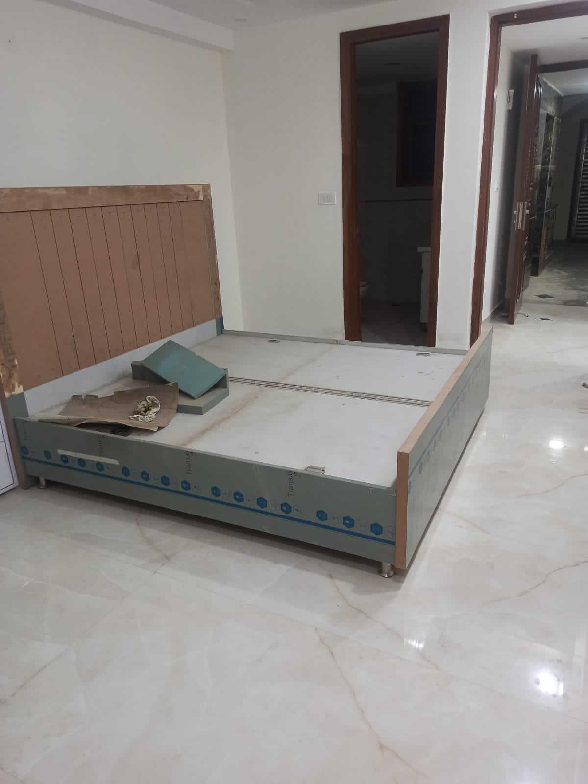 3 BHK Apartment For Sale in Chattarpur