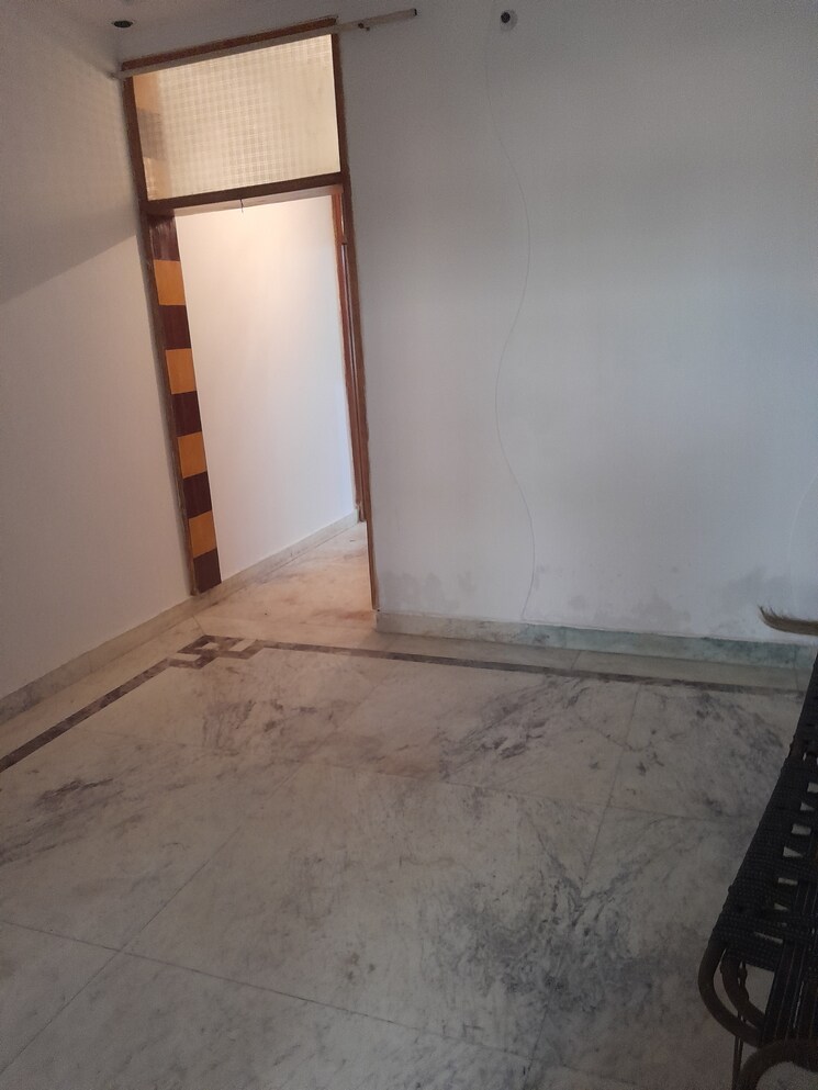 undefined, rohini sector 11 1 Bedroom 50 Sq.Mt. Builder Floor In Rohini Sector 11 Delhi 9348586