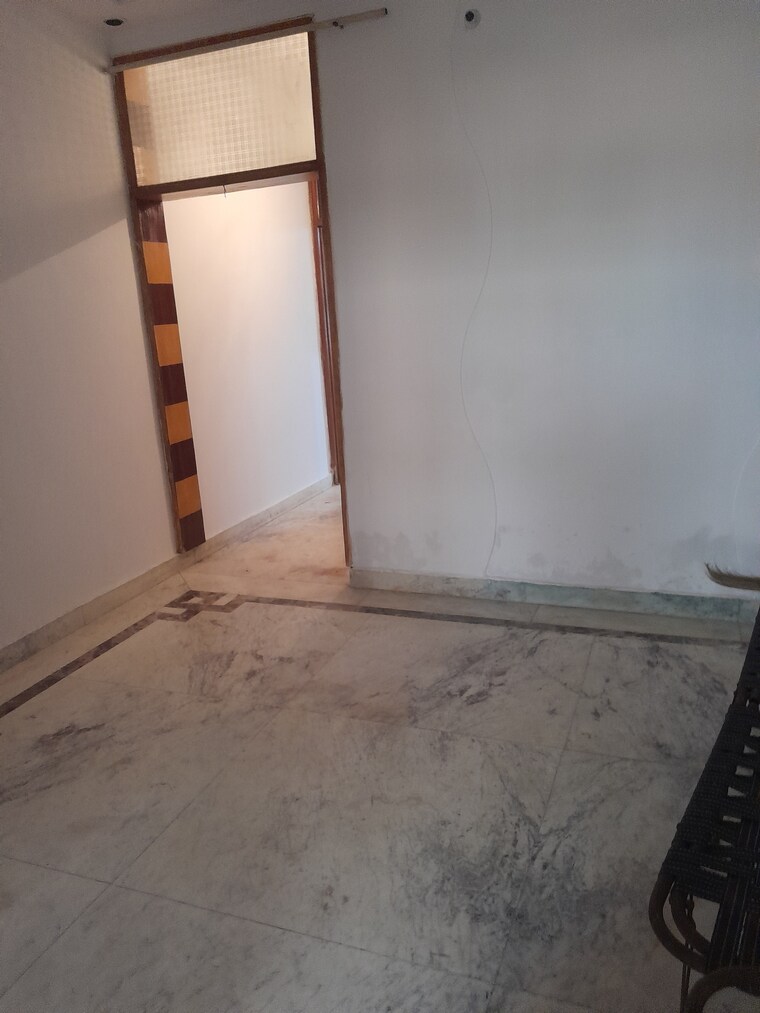 undefined, rohini sector 11 1 Bedroom 50 Sq.Mt. Builder Floor In Rohini Sector 11 Delhi 9348586