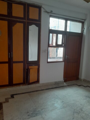 Kitchen in 1 BHK Builder Floor at Rohini Sector 11 – for Rent