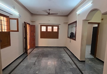 Room in 2 BHK Independent House at Mahadevpura – for Sale