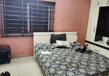Bedroom in 6+ BHK Apartment at Charminar – for Sale