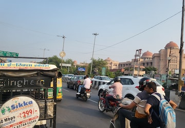 Parking in  Showroom at Faizabad Road – for Rent