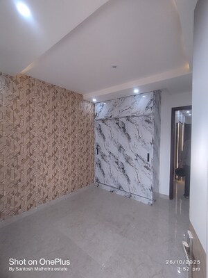 Master Bedroom in 2 BHK Builder Floor at Dwarka Mor – for Rent