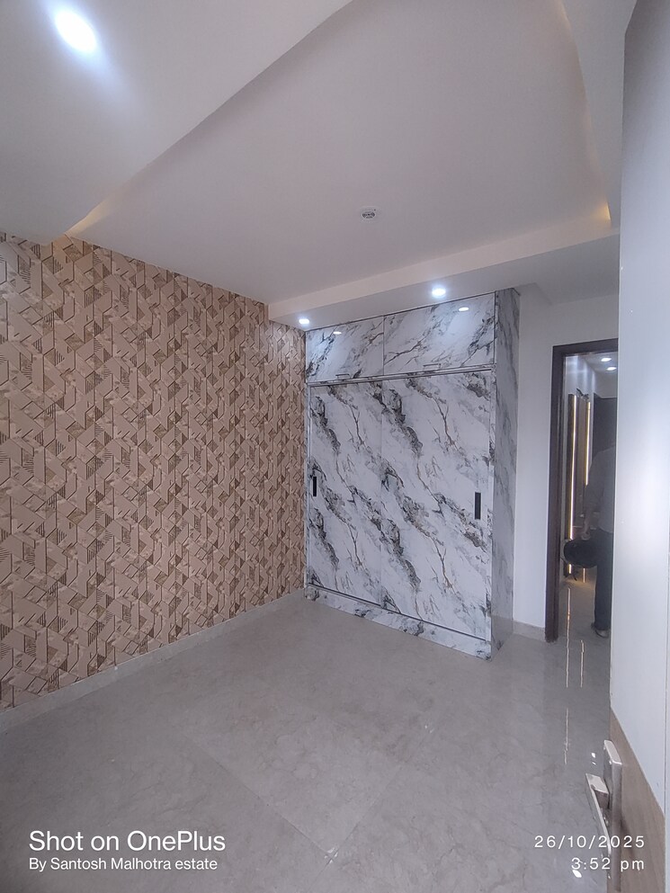 Master Bedroom, dwarka mor 2 Bedroom 60 Sq.Yd. Builder Floor In Dwarka Mor Delhi 9348625