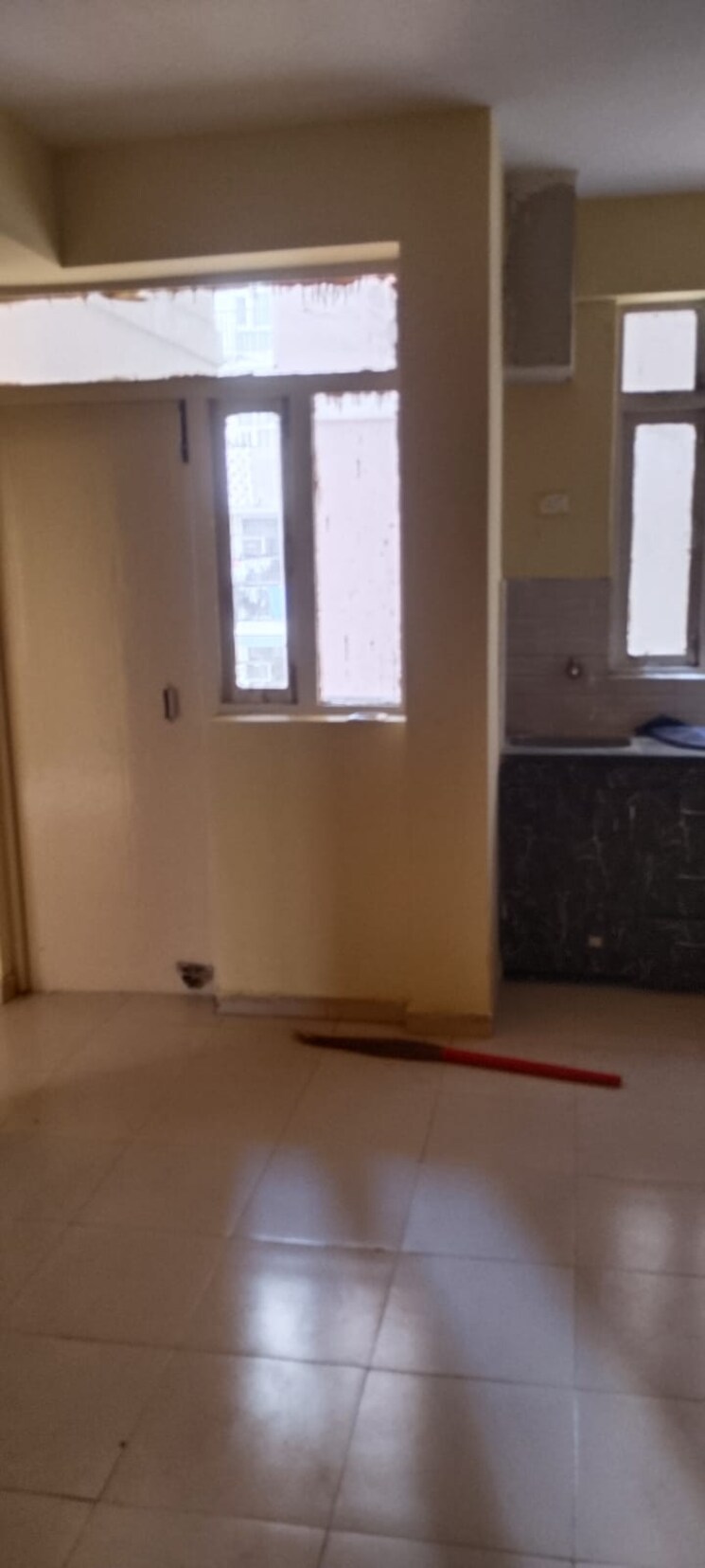 Room, auric-city-homes 3 Bedroom 618 Sq.Ft. Apartment In Sector 82 Faridabad 9348623