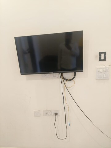 Furnished Amenities in 3 BHK Builder Floor at Sector 57 – for Rent