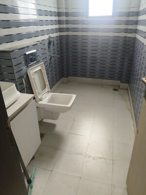 Bathroom in 3 BHK Builder Floor at Sector 57 – for Rent