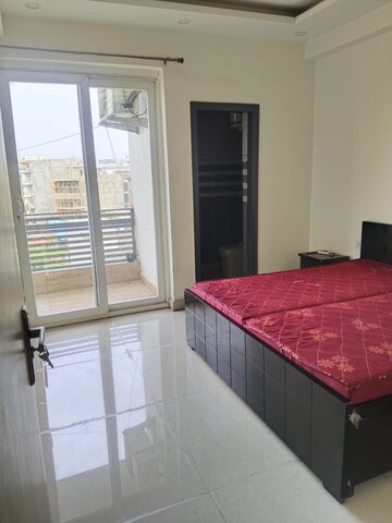 Kitchen in 3 BHK Builder Floor at Sector 57 – for Rent