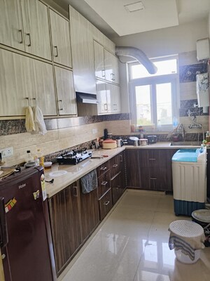 Kitchen in 3 BHK Builder Floor at Sector 57 – for Rent