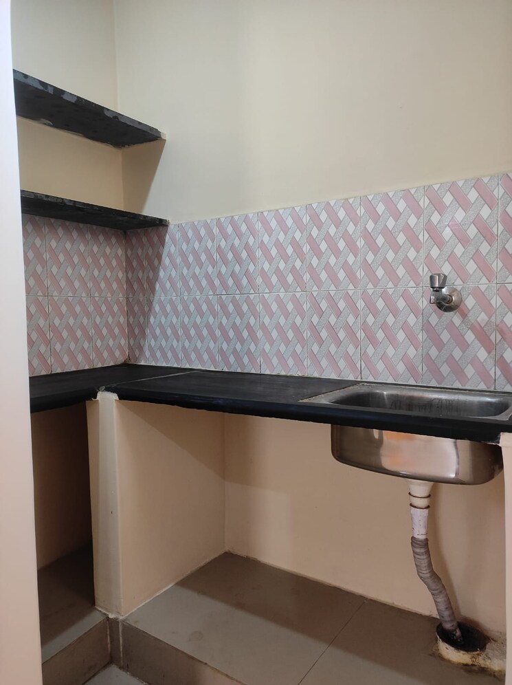 Kitchen, brigade road 1 RK 280 Sq.Ft. Independent House In Brigade Road Bangalore 9348597