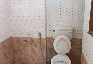 Bathroom in 1 RK Independent House at Ashok Nagar – for Rent