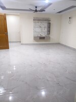 2 BHK + Servant Room 200 Sq.Yd. Builder Floor in Builder Floor