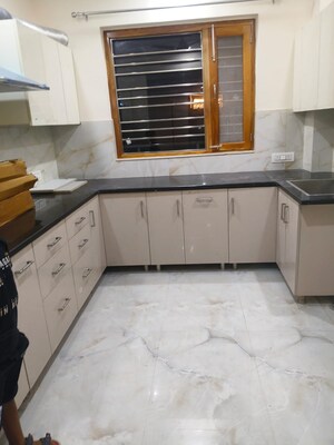 Kitchen in 2 BHK Builder Floor at Sector 57 – for Rent