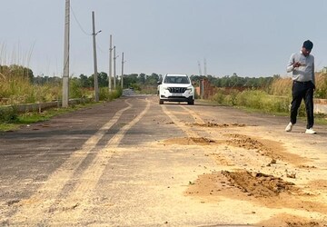 Plot Area in  Plot at Sultanpur Road – for Sale
