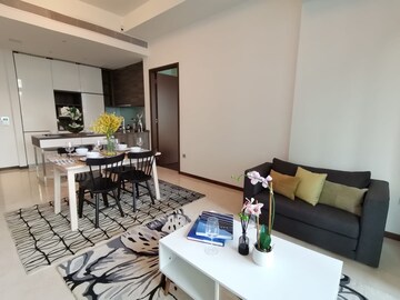 Team Area in 2 BHK Apartment at Silver Sand CHS, Andheri West – for Rent