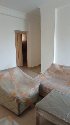 3 BHK Apartment For Rent in Orbit Apartments, Vip Road