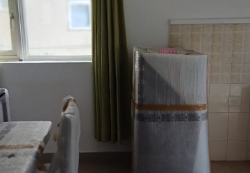 Living Room in 3 BHK Apartment at Orbit Apartments, Vip Road – for Rent