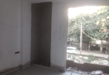 Room in 2 BHK Apartment at Vasant Kunj Enclave – for Sale