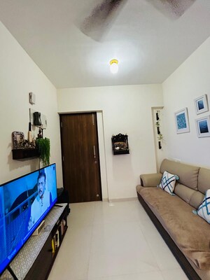 Bedroom in 2 BHK Apartment at Patrachawl Mhada, Goregaon West – for Rent