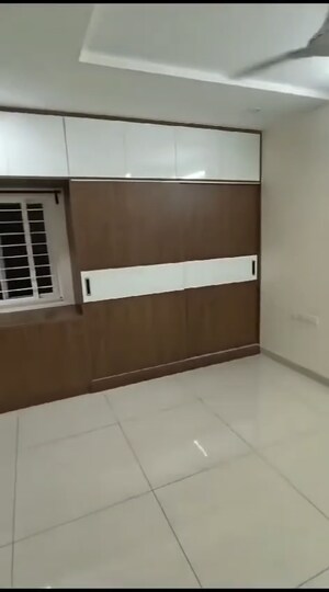 Room in 3 BHK Apartment at Aparna Cyberscape, Nallagandla – for Rent