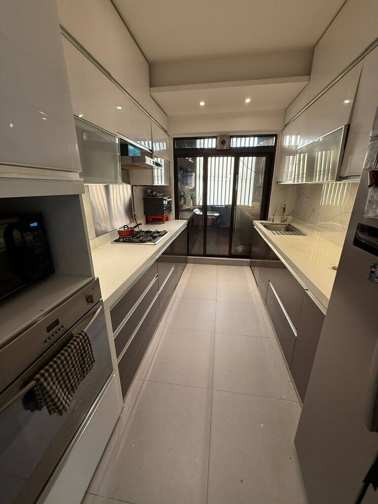 Kitchen, rustomjee-elita 3 Bedroom 2000 Sq.Ft. Apartment In Andheri West Mumbai 9348776