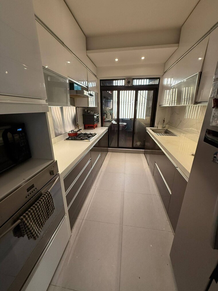 Kitchen, rustomjee-elita 3 Bedroom 2000 Sq.Ft. Apartment In Andheri West Mumbai 9348776