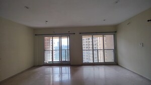 Room in 3 BHK Apartment at Dosti Group Imperia, Manpada – for Rent
