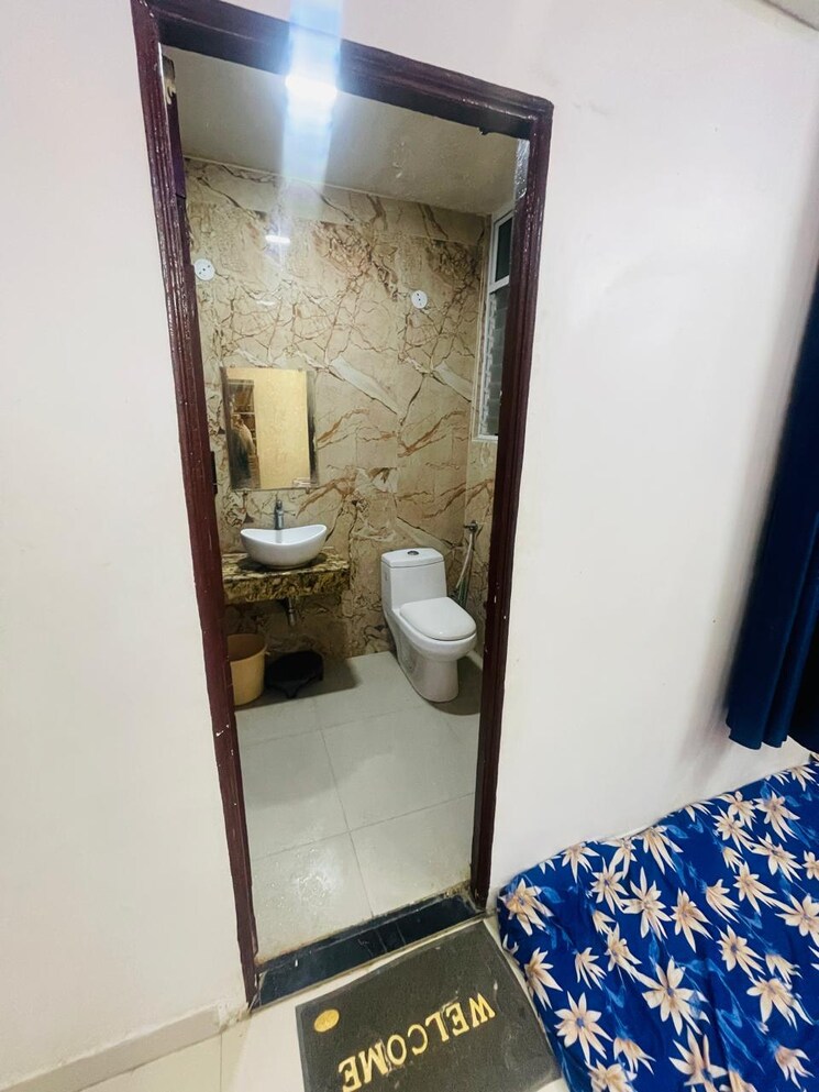 Attached Bathroom, katara hills 3 Bedroom 1400 Sq.Ft. Apartment In Katara Hills Bhopal 9348793