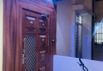 Furnished Amenities in 3 BHK Apartment at Katara Hills – for Sale