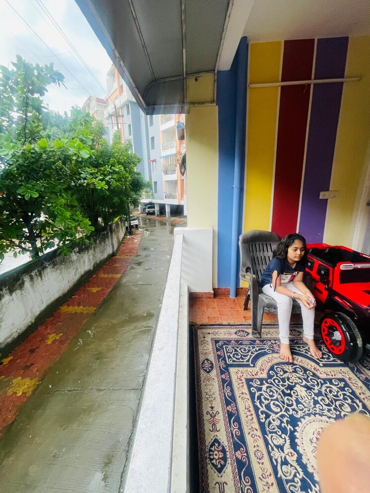  Parking, katara hills 3 Bedroom 1400 Sq.Ft. Apartment In Katara Hills Bhopal 9348793