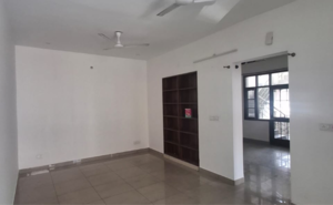 3 BHK Apartment For Rent in Sector 44