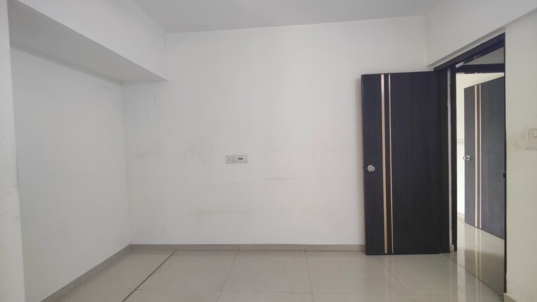 Room, cosmos-jewels 2 Bedroom 700 Sq.Ft. Apartment In Ghodbunder Road Thane 9348804