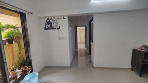 Room in 2 BHK Apartment at Cosmos Jewels, Ghodbunder Road – for Rent